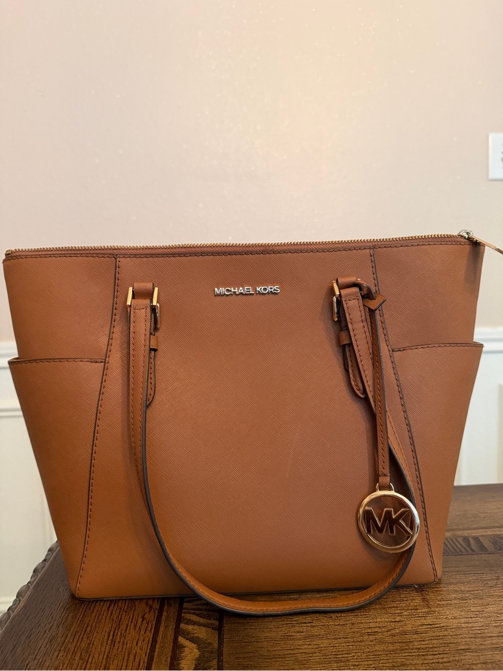 MICHAEL KORS Charlotte Large Top-Zip Tote Bag Gold Hardware Shoulder Bag